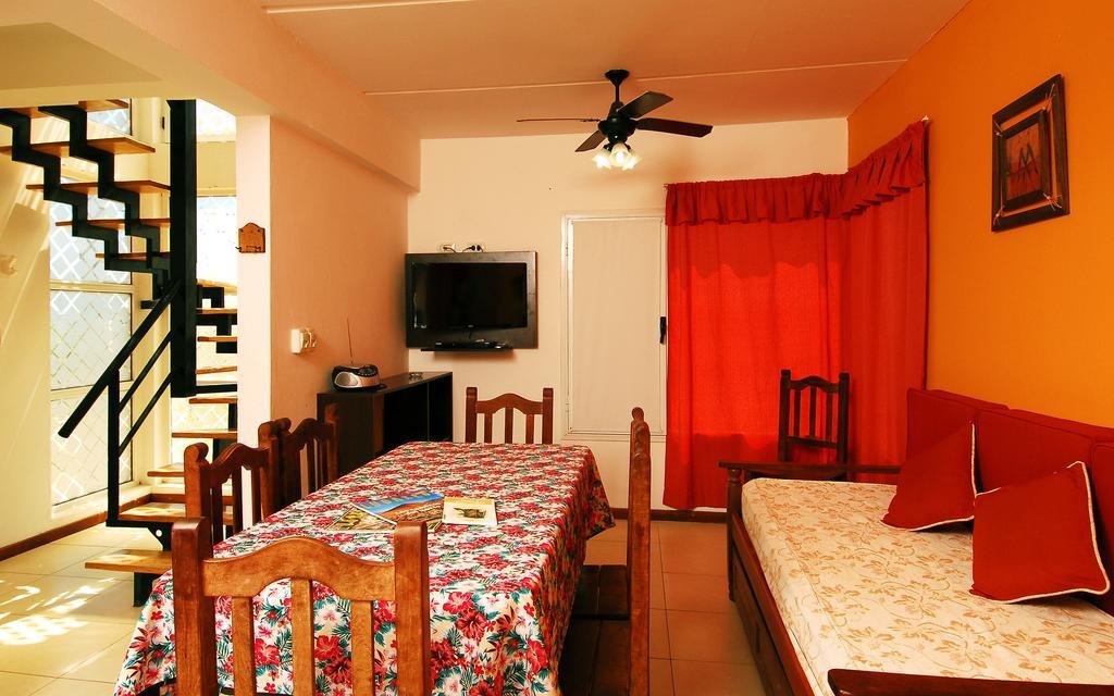 Aparthotel Complejo Ali Lafken à Las Grutas Extérieur photo